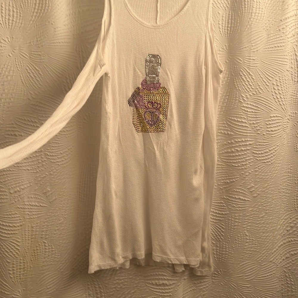 Long Sleeve white waffle cold shoulder tee